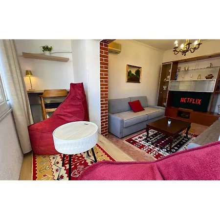 - Bazar View Apartment Tirana